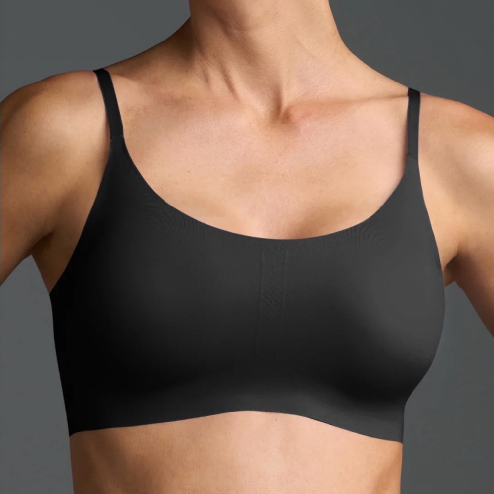 Eby Seamless Black Support Bralette